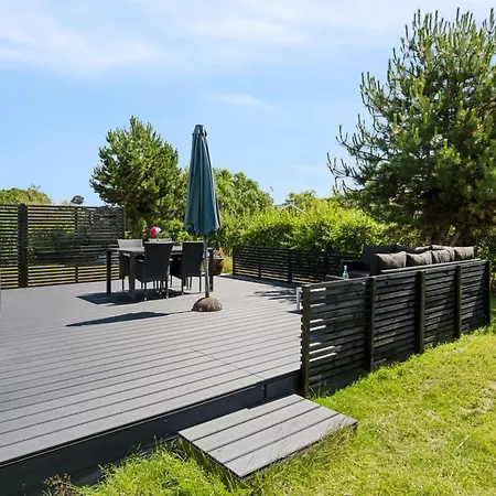 Holiday home Janick - 150m From The Sea By Interhome *